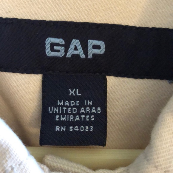 GAP JEAN JACKET - Picture 3 of 4